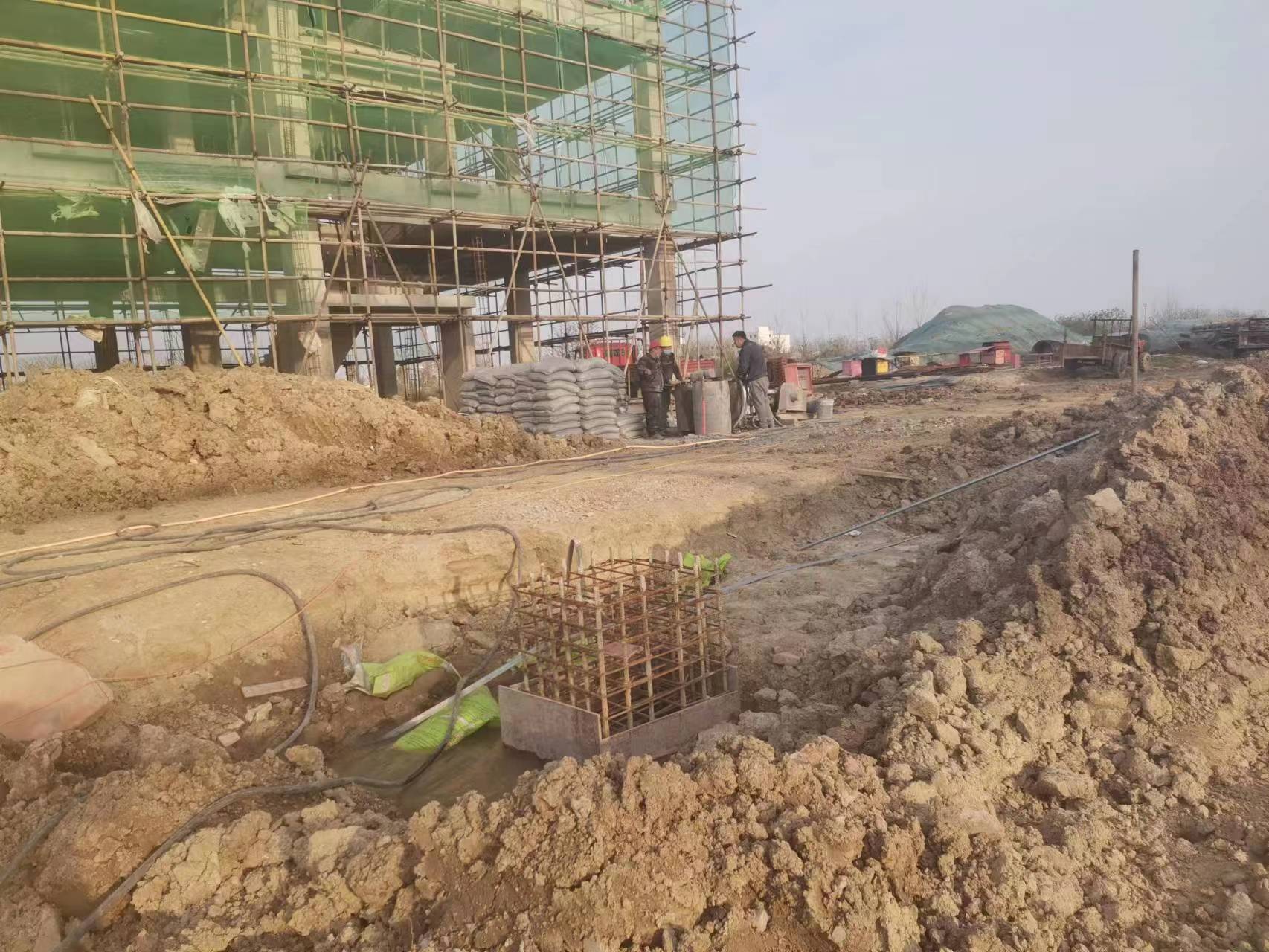 环翠当桥梁出现裂缝的时候应该及时加固修补